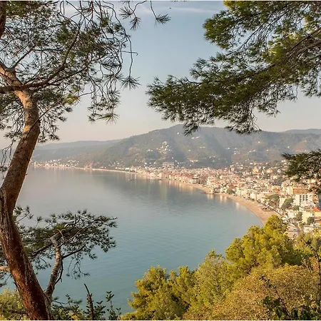 Amazing In Aquila Darroscia With 2 Bedrooms And Wifi 度假居 Borghetto d'Arroscia