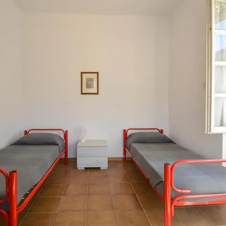 Amazing In Aquila Darroscia With 2 Bedrooms And Wifi 度假居 Borghetto d'Arroscia